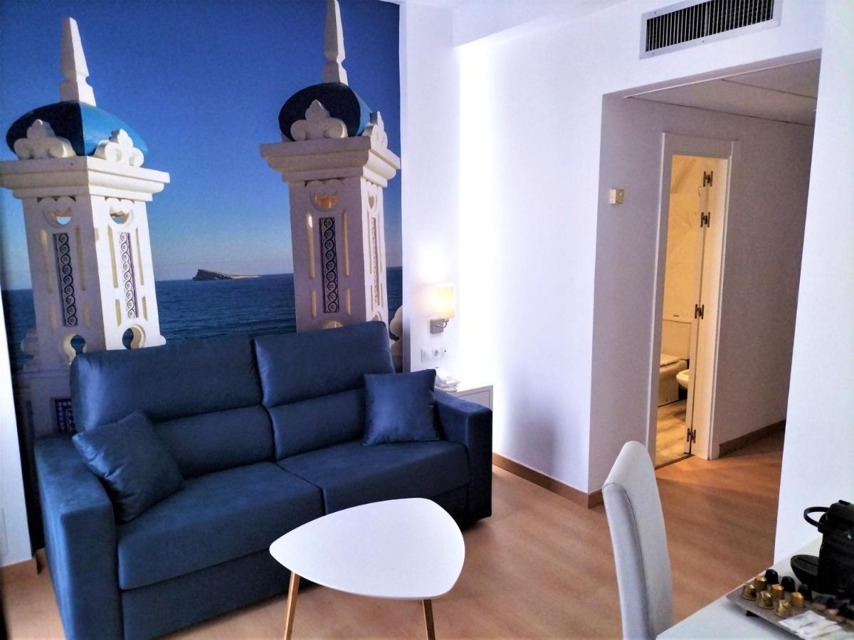 Hotel Avenida ベニドルム エクステリア 写真