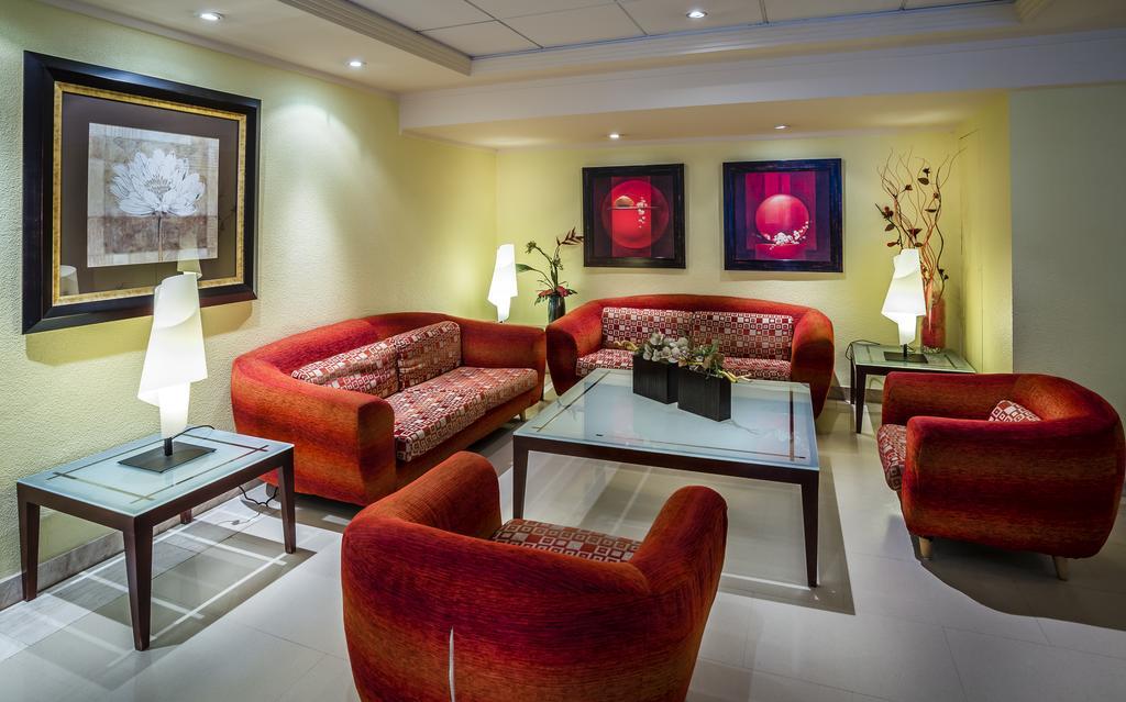 Hotel Avenida ベニドルム エクステリア 写真