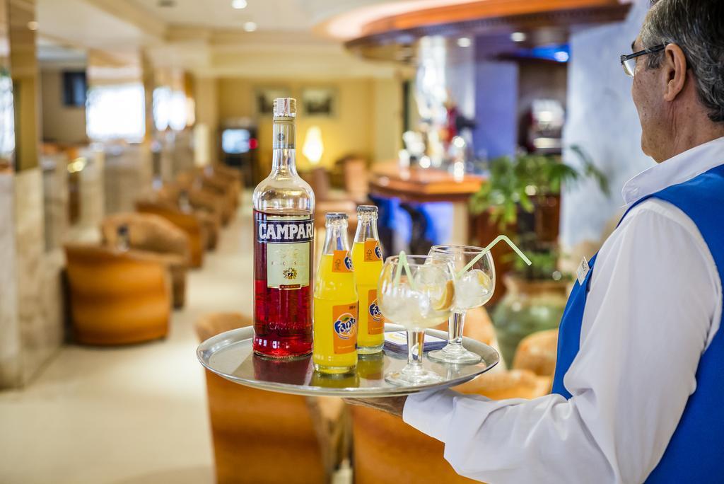 Hotel Avenida ベニドルム エクステリア 写真