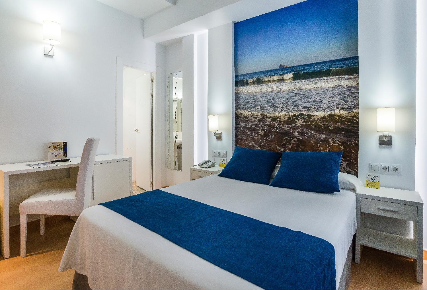 Hotel Avenida ベニドルム エクステリア 写真